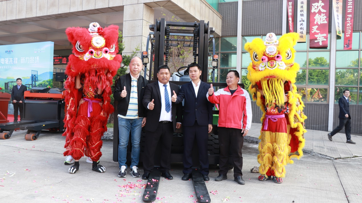 China hand pallet truck China hand pallet truck