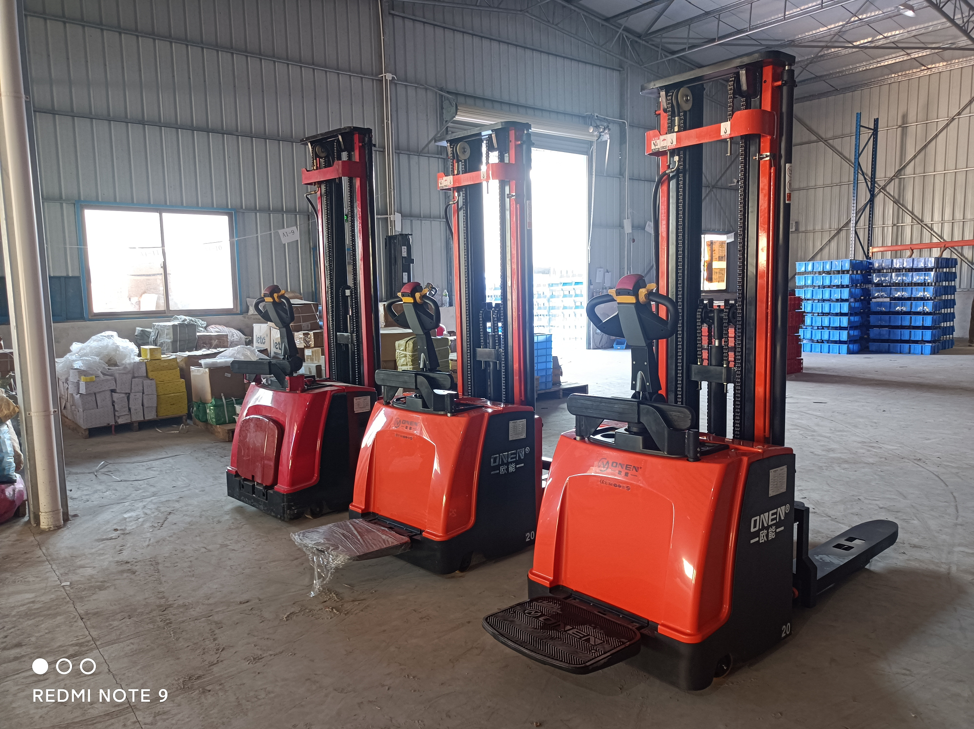 Electric Pallet Stacker