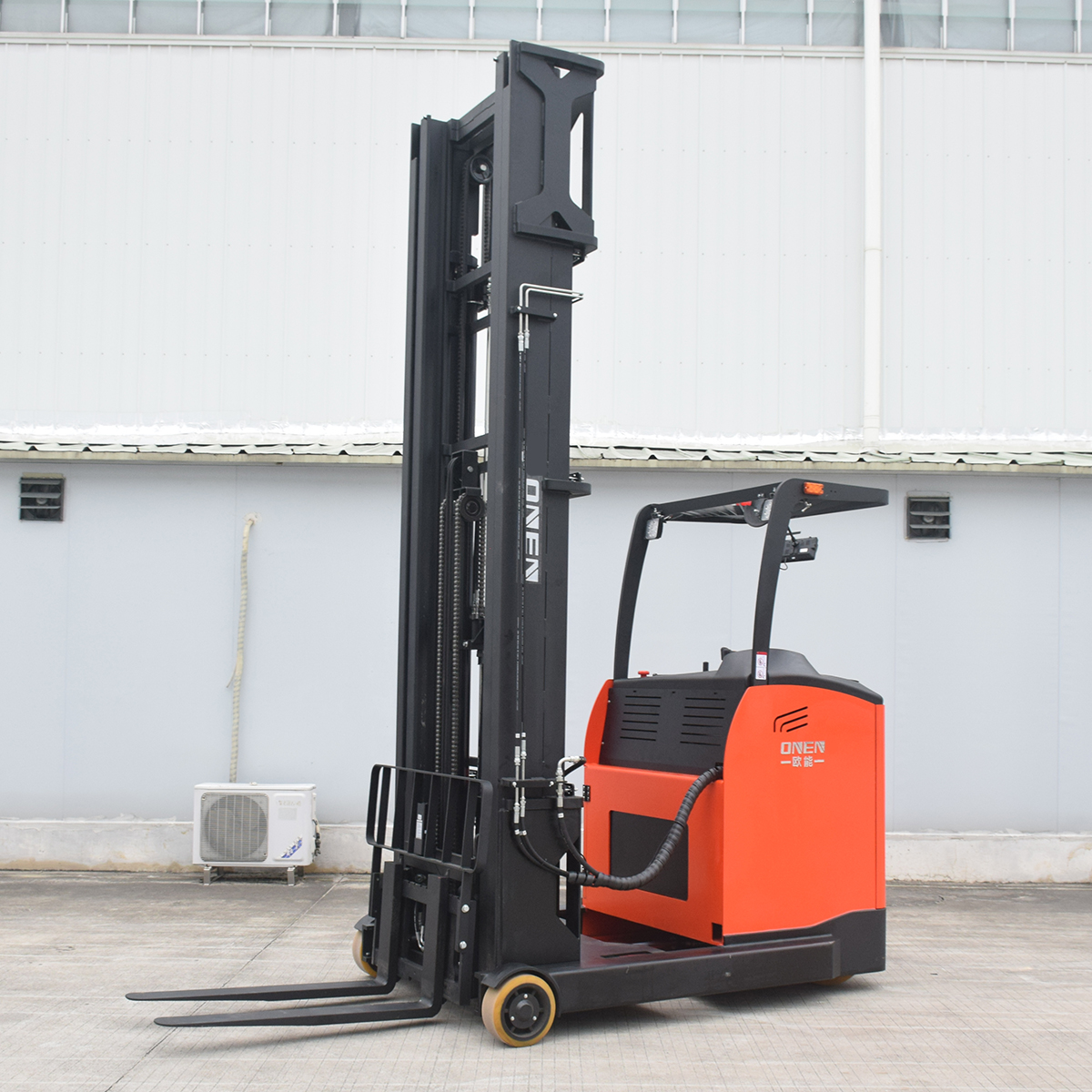 3-meter electric stacker