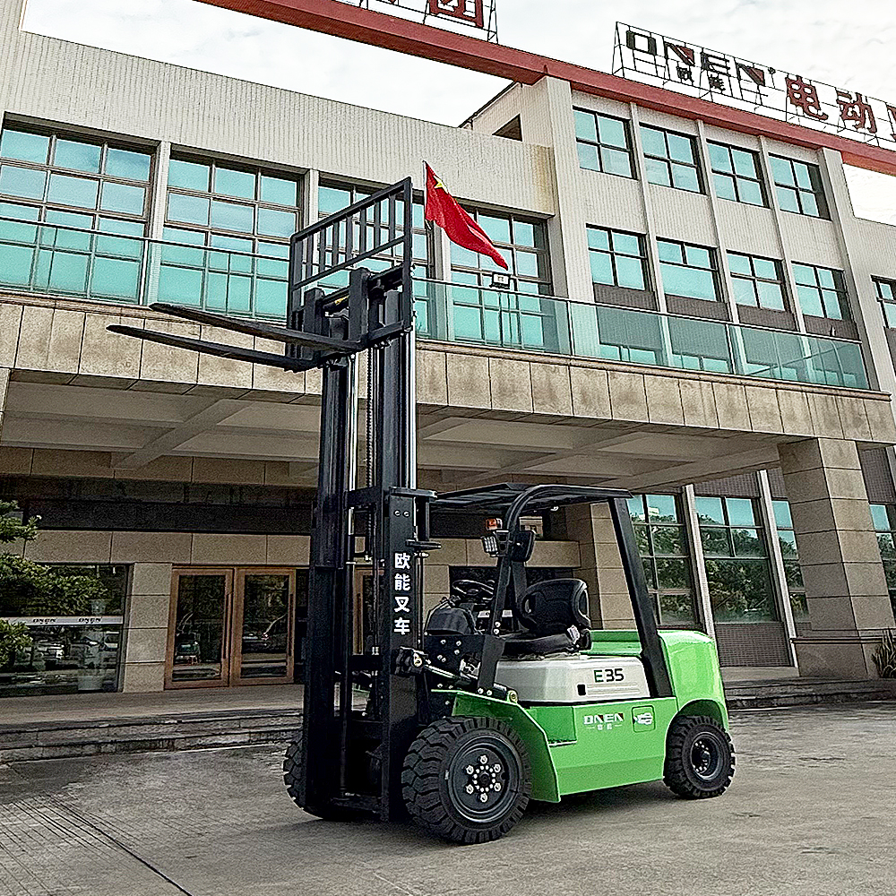 Counterbalanced Electric Forklift CPDD-V 3545, 3500kg, 4500mm, 80VLi-Ion
