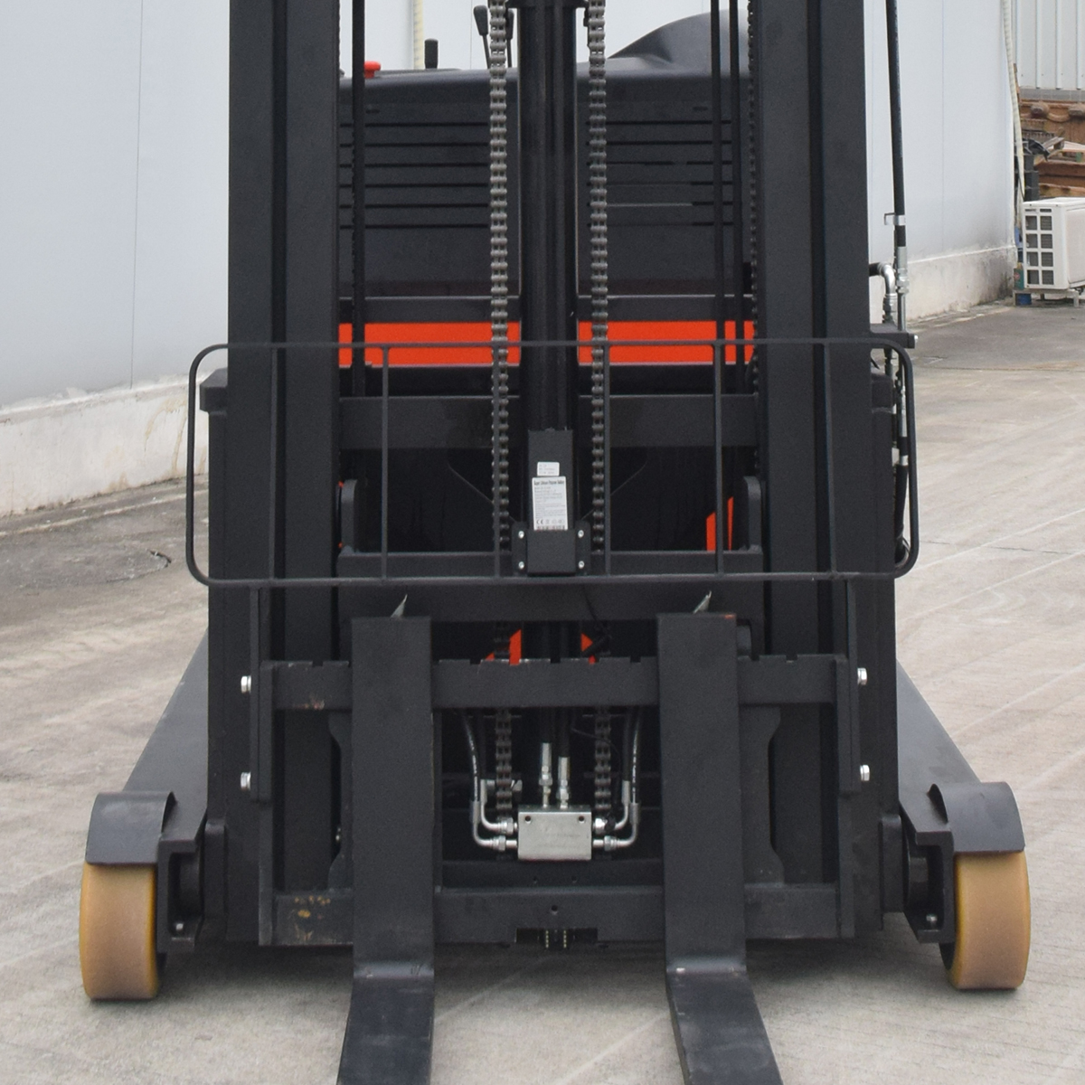 local reach truck sales